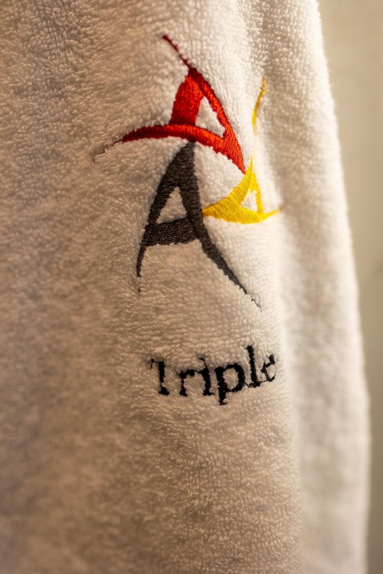 アテネ Triple A @ Trendy Psiri - Art & Nightlifeアパートホテル エクステリア 写真